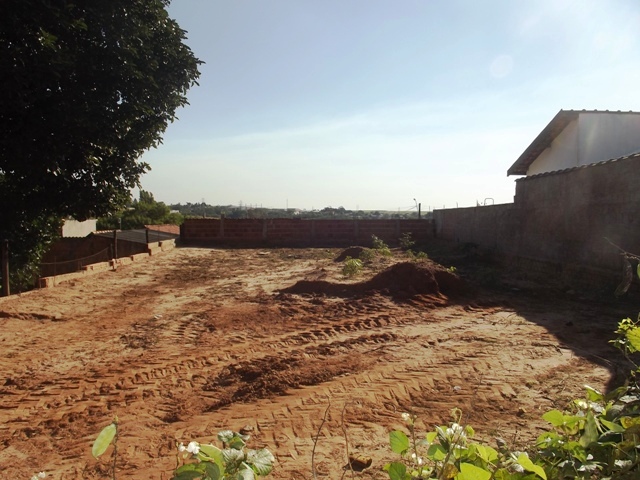 Terreno à Venda no bairro Jd. Bela Vista I em Dois Córregos imagem 0