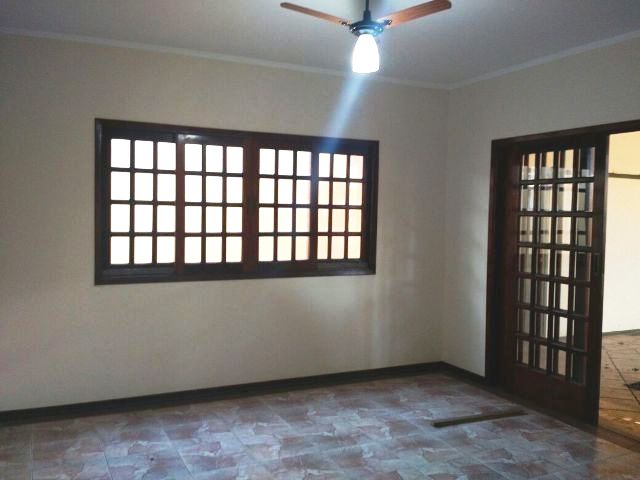 Casa à Aluguel no bairro Jardim Maria Luiza III em Jaú imagem 4