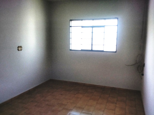 Casa à Aluguel no bairro Vila Maria Cristina em Jaú imagem 1