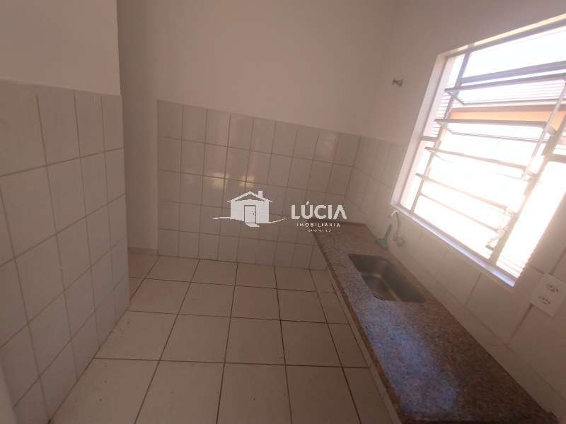 Casa à Aluguel no bairro Jardim Itatiaia em Jaú imagem 7