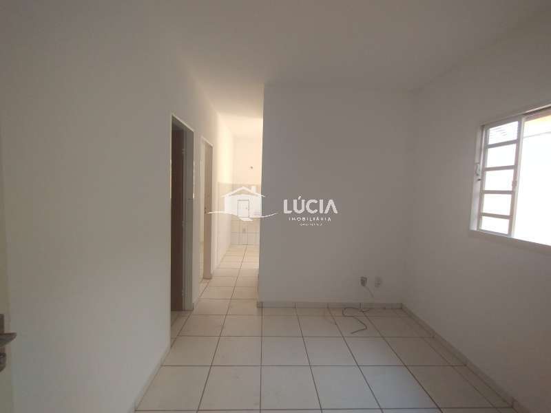 Casa à Aluguel no bairro Jardim Itatiaia em Jaú imagem 2