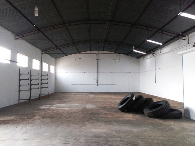 Barracão à Aluguel no bairro Centro em Mineiros do Tietê imagem 4