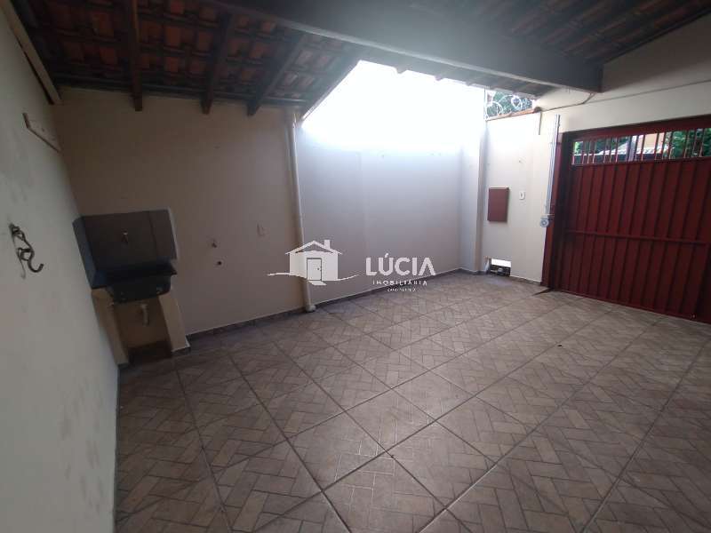 Casa à Aluguel no bairro Jardim Bela Vista em Jaú imagem 1