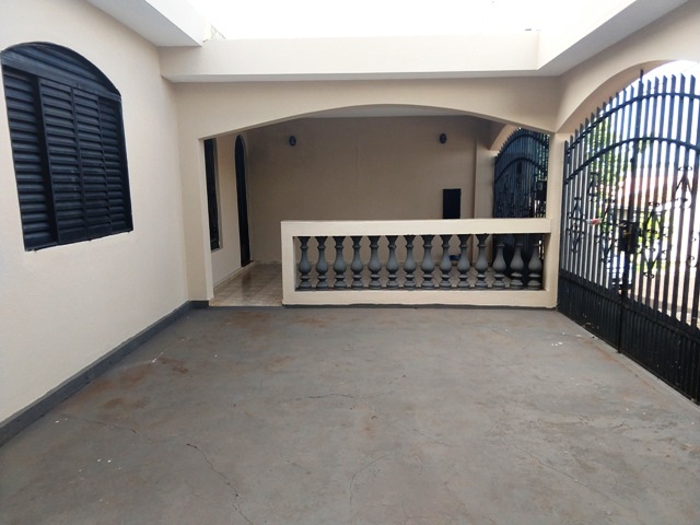 Casa à Aluguel no bairro Jardim Santa Helena em Jaú imagem 1