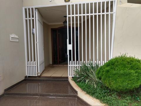 Casa Venda Vila Hilst em Jaú