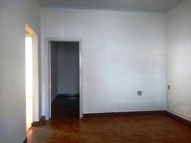 Casa à Aluguel no bairro Vila Assis em Jaú imagem 1