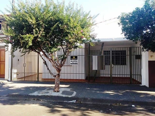 Casa à Aluguel no bairro Vila Assis em Jaú imagem 0