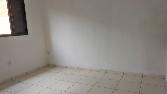 Casa à Aluguel no bairro Residencial Santa Clara em Mineiros do Tietê imagem 12