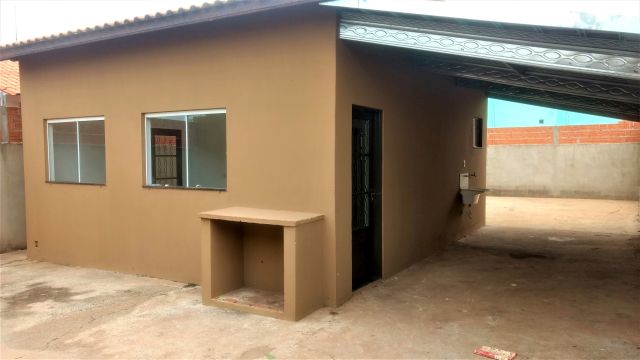 Casa à Aluguel no bairro Residencial Santa Clara em Mineiros do Tietê imagem 1