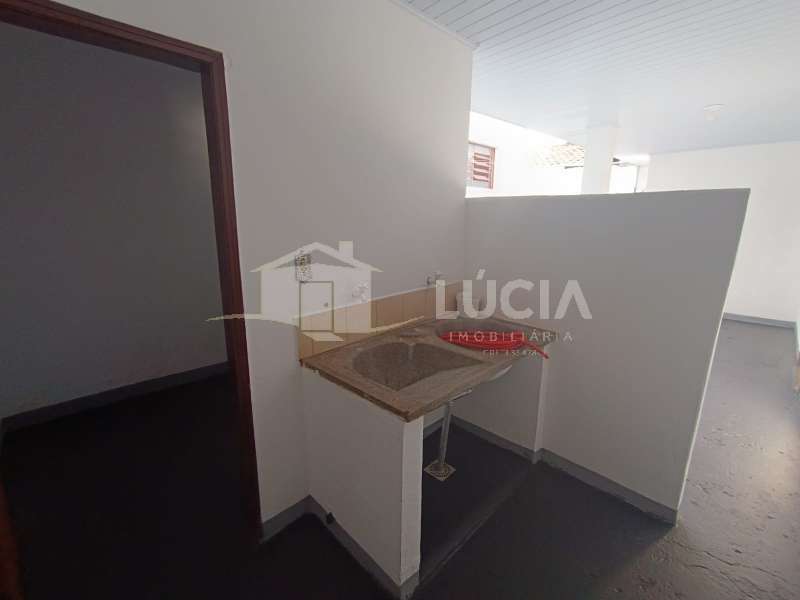 Casa à Aluguel no bairro Jardim Santa Rosa em Jaú imagem 2