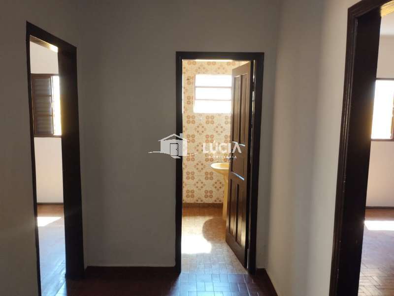 Casa à Aluguel no bairro Centro em Jaú imagem 8