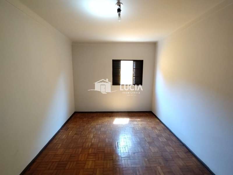 Casa à Aluguel no bairro Centro em Jaú imagem 6