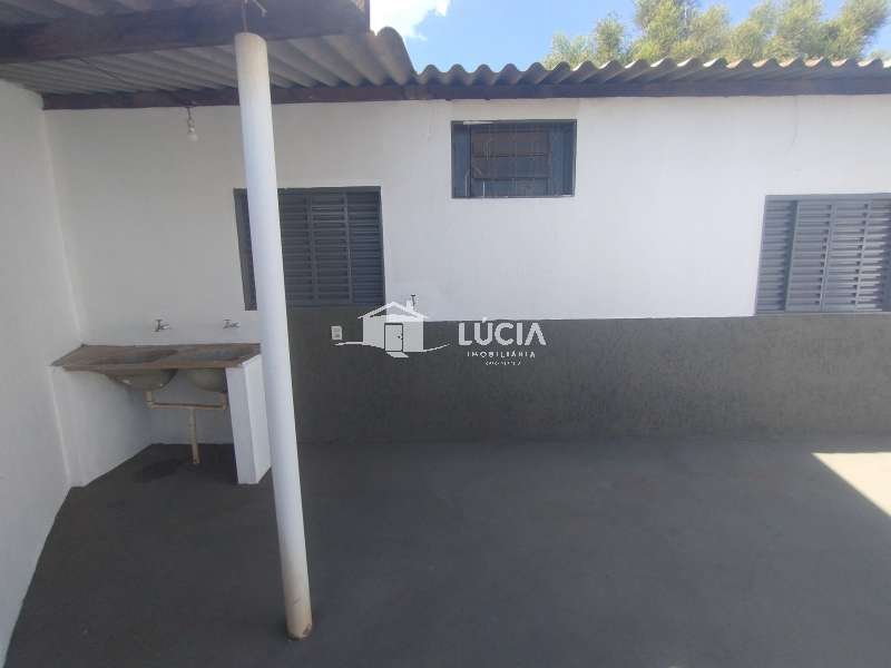 Casa à Aluguel no bairro Jardim Conde do Pinhal 2 em Jaú imagem 1