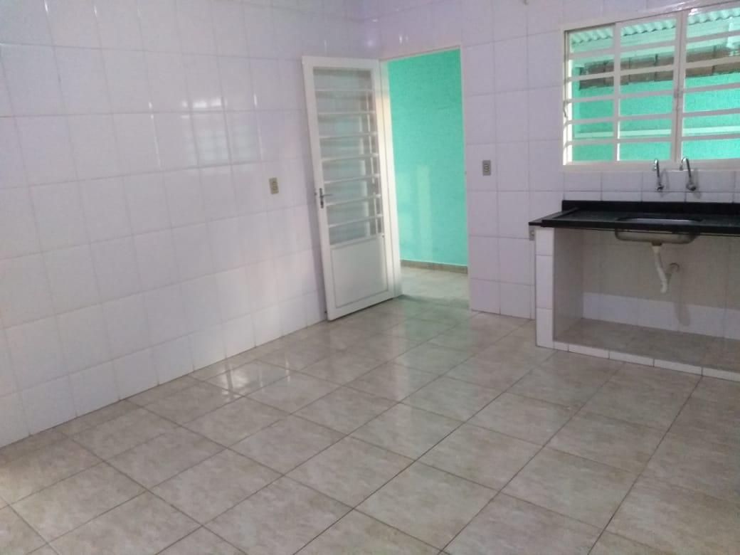 Casa à Aluguel no bairro Jardim Santa Rosa em Jaú imagem 0