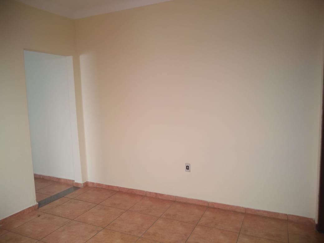 Casa à Aluguel no bairro Centro em Jaú imagem 3