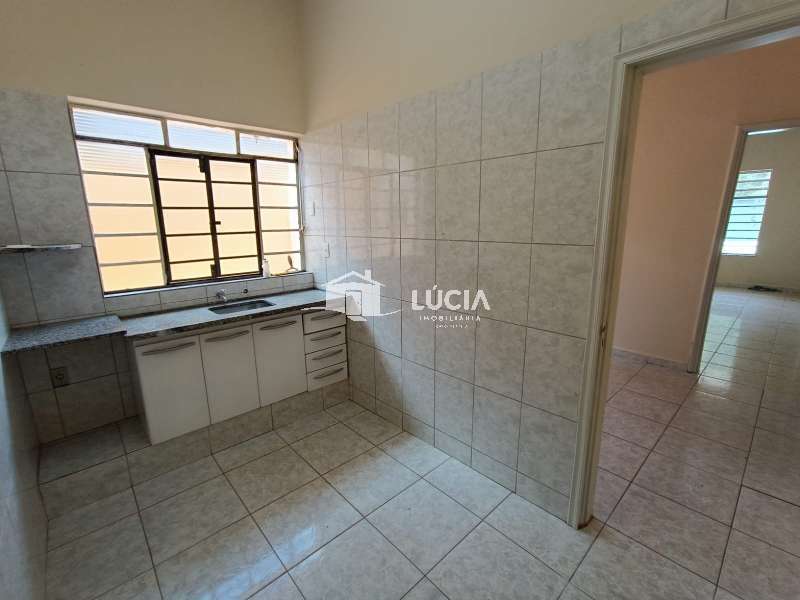 Casa à Venda no bairro Centro em Jaú imagem 3