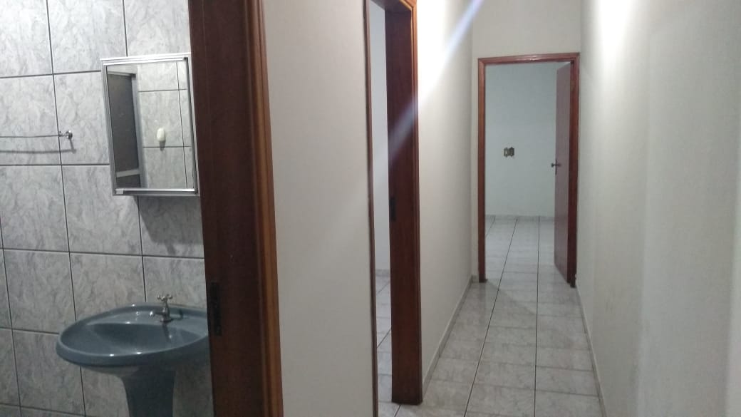Casa à Aluguel no bairro Jardim Santa Helena em Jaú imagem 4