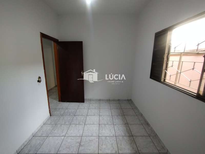 Casa à Aluguel no bairro Jardim Santa Helena em Jaú imagem 6