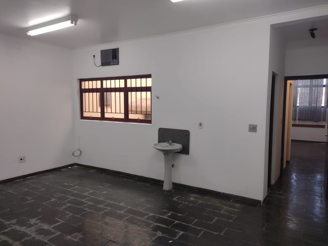 Sala Comercial à Aluguel no bairro Centro em Jaú imagem 11
