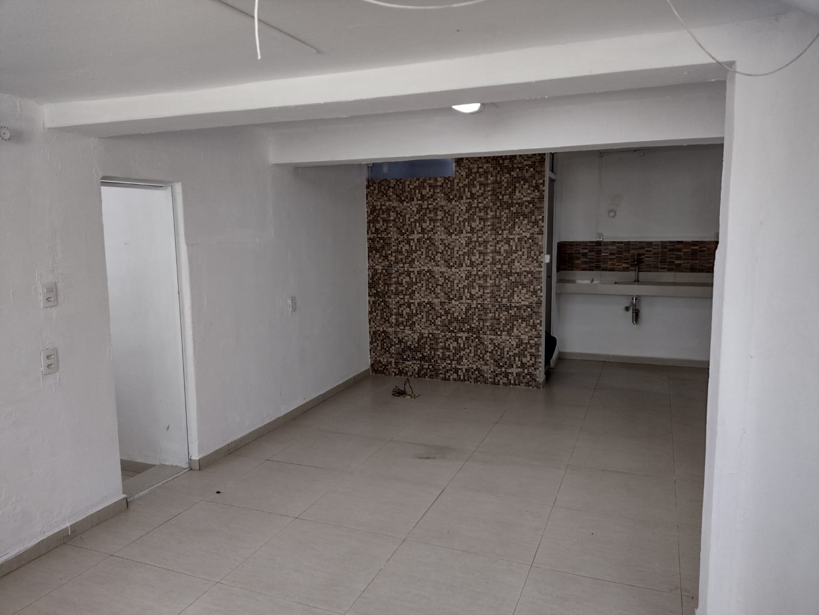 Sala Comercial à Aluguel no bairro Centro em Jaú imagem 8
