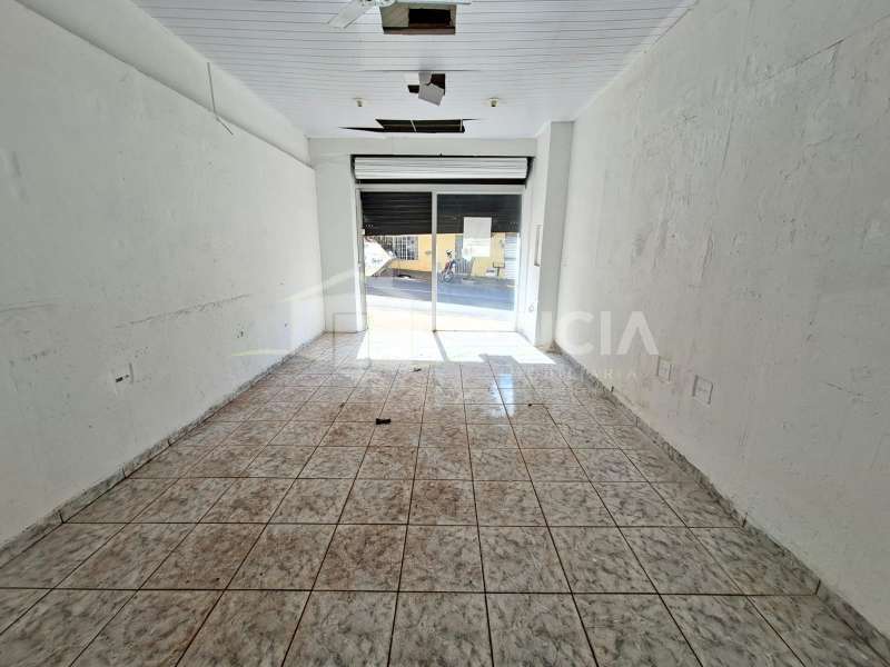 Sala Comercial à Aluguel no bairro Centro em Jaú imagem 0