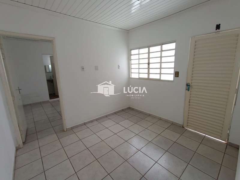 Casa à Aluguel no bairro Jardim Concha de Ouro em Jaú imagem 8