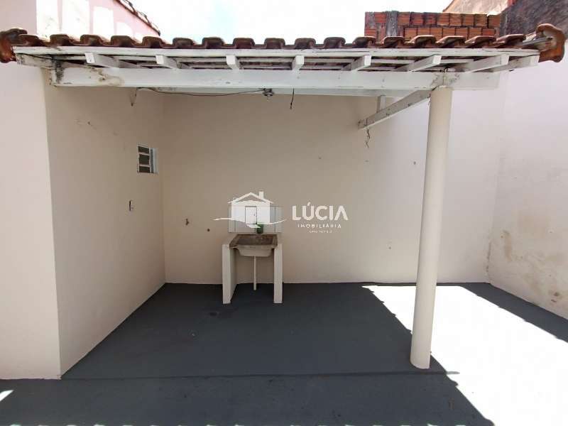 Casa à Aluguel no bairro Jardim Concha de Ouro em Jaú imagem 2