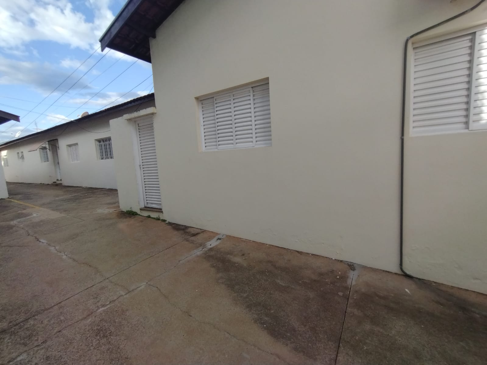 Casa à Aluguel no bairro Centro em Jaú imagem 1