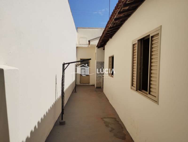 Casa à Aluguel no bairro Centro em Jaú imagem 8