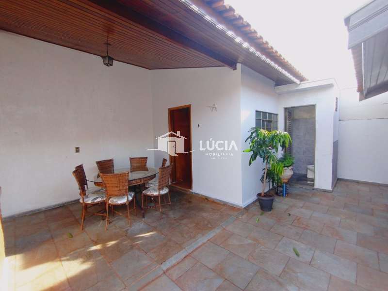 Casa à Aluguel no bairro Jardim Maria Luiza II em Jaú imagem 19