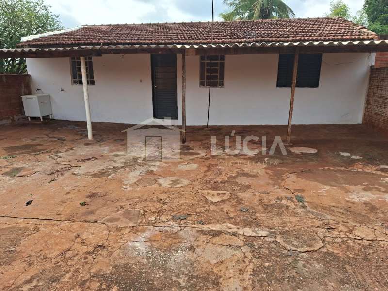 Casa à Aluguel no bairro Pouso Alegre de Baixo em Jaú imagem 1