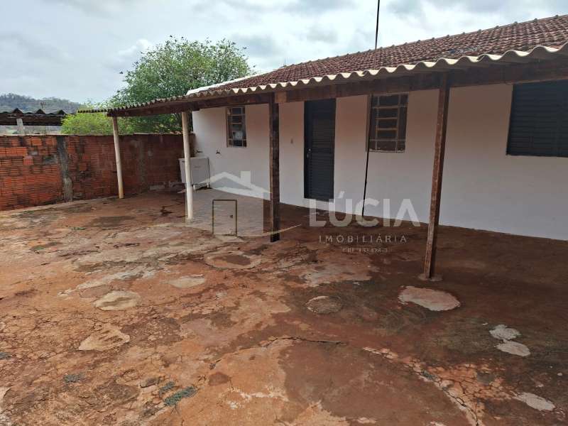 Casa à Aluguel no bairro Pouso Alegre de Baixo em Jaú imagem 2