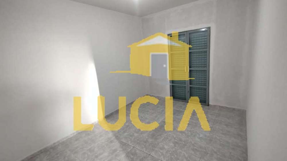 Casa à Aluguel no bairro Centro em Mineiros do Tietê imagem 5