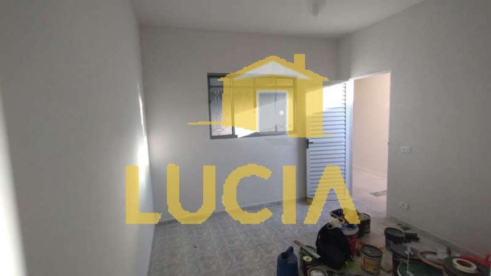 Casa à Aluguel no bairro Centro em Mineiros do Tietê imagem 3