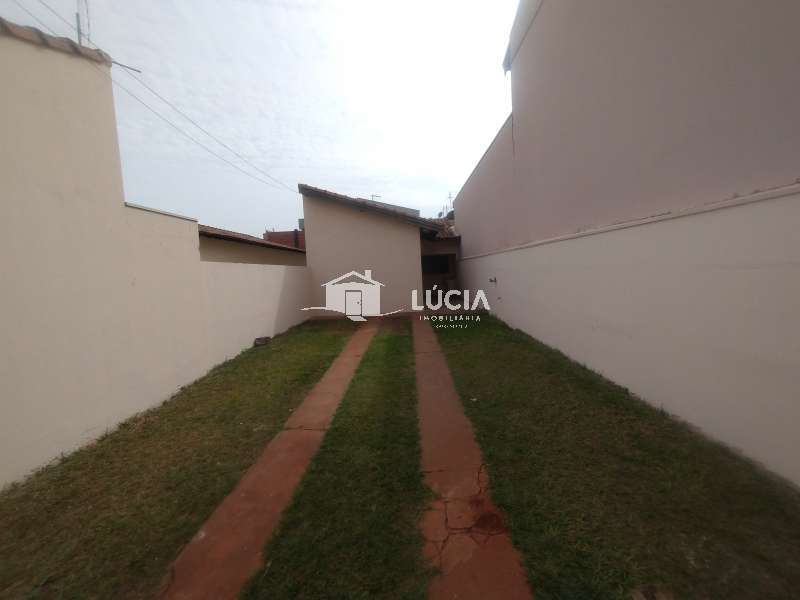 Casa à Aluguel no bairro Jardim Maria Cibele em Jaú imagem 0