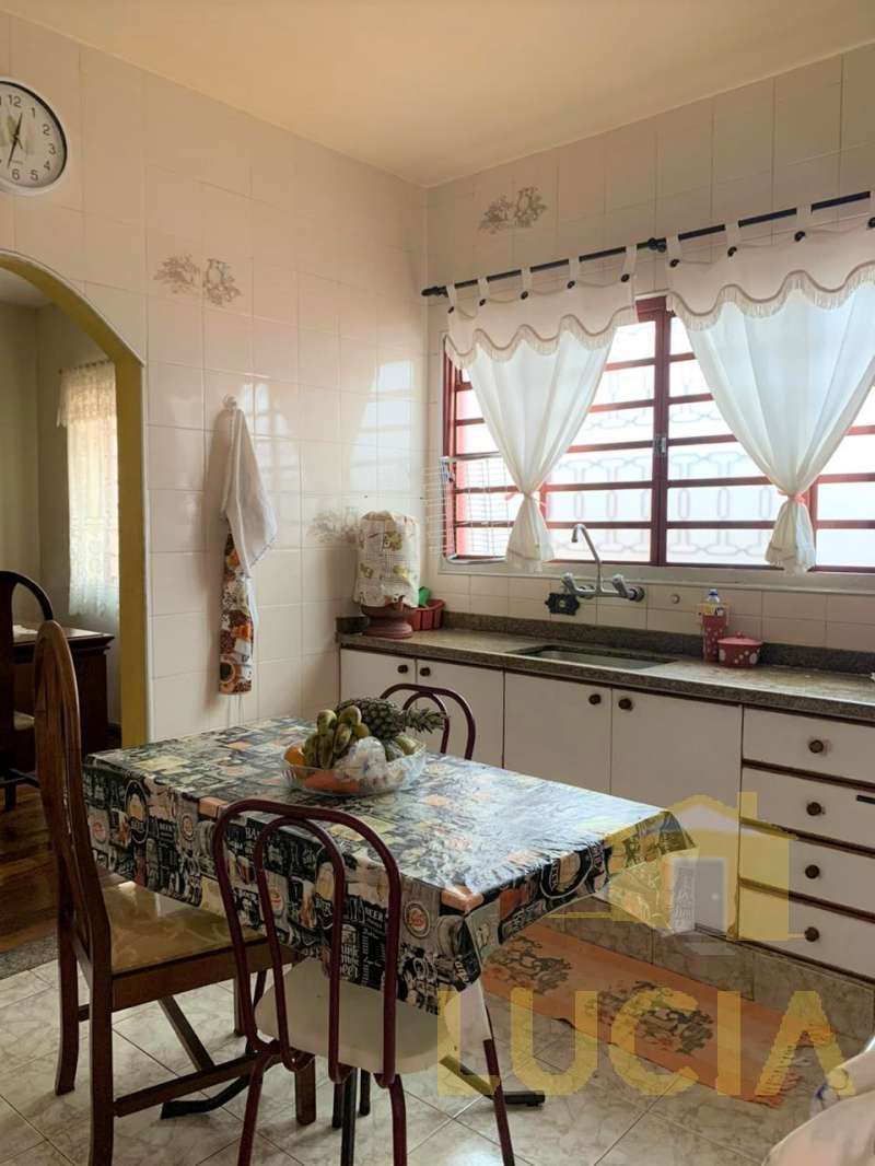 Casa à Venda no bairro Jardim Odete em Jaú imagem 4