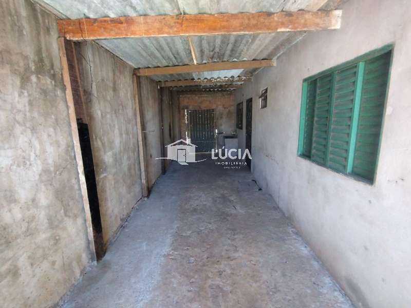 Casa à Aluguel no bairro Cohab em Mineiros do Tietê imagem 5