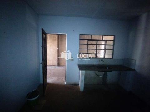 Casa Aluguel Cohab em Mineiros do Tietê