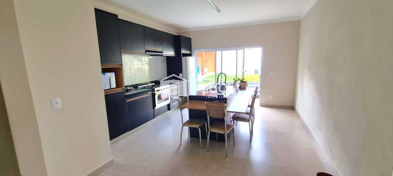 Casa à Venda no bairro Jardim Alvorada em Jaú imagem 2