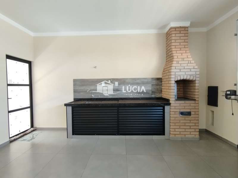 Casa à Venda no bairro Jardim Suzana Ferraz em Jaú imagem 1