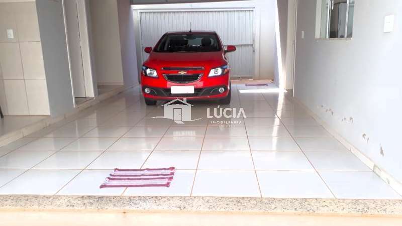 Casa à Venda no bairro Vila São José em Bariri imagem 0