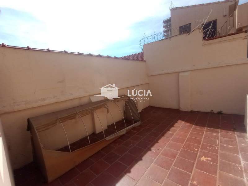 Casa à Aluguel no bairro Centro em Jaú imagem 12