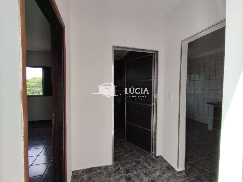 Casa à Aluguel no bairro Centro em Jaú imagem 2