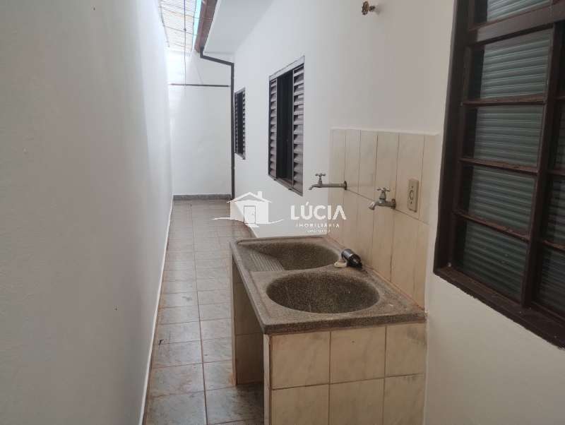 Casa à Aluguel no bairro Jardim Sanzovo em Jaú imagem 10