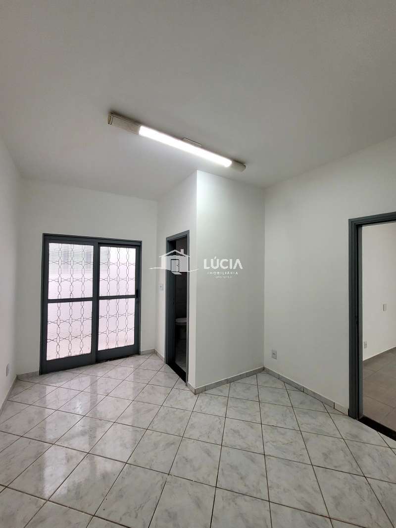 Salão à Aluguel no bairro Centro em Jaú imagem 3