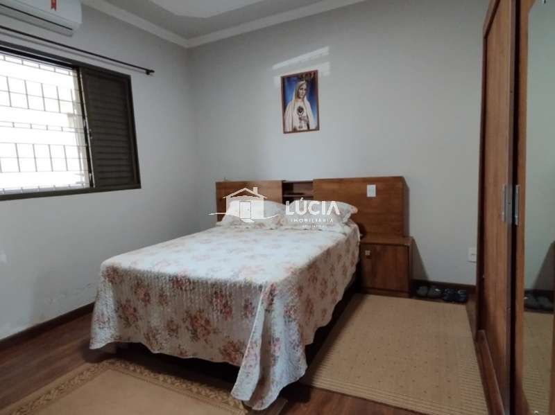 Casa à Venda no bairro Condomínio Chácara Botelho em Jaú imagem 12