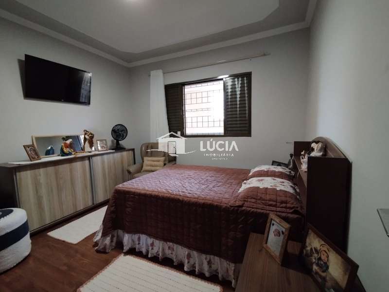 Casa à Venda no bairro Condomínio Chácara Botelho em Jaú imagem 14