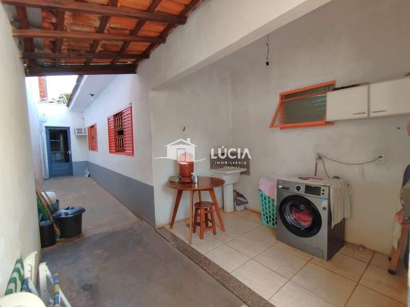 Casa à Venda no bairro Chácara Flora em Jaú imagem 9