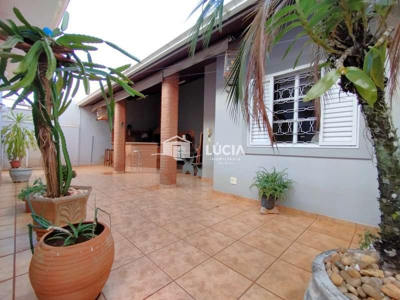 Casa à Venda no bairro Jardim América em Jaú imagem 17