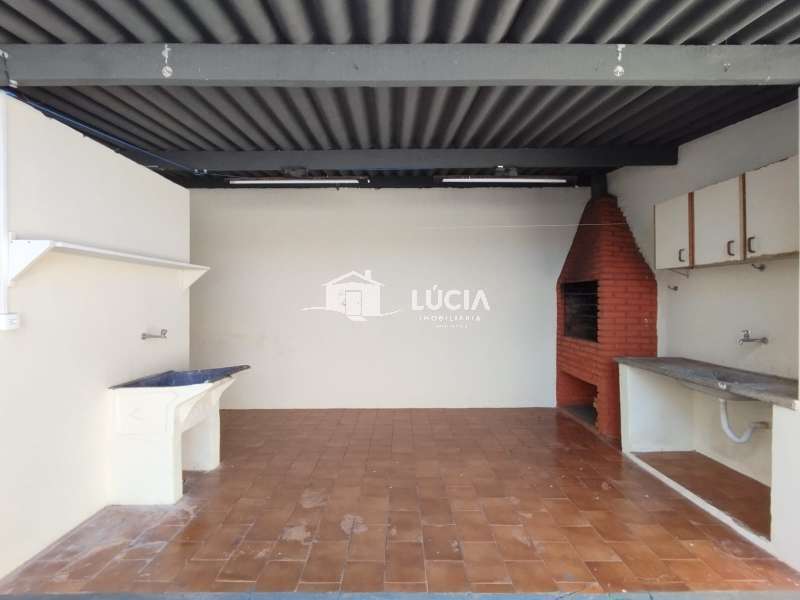 Casa à Venda no bairro Vila Assis em Jaú imagem 14